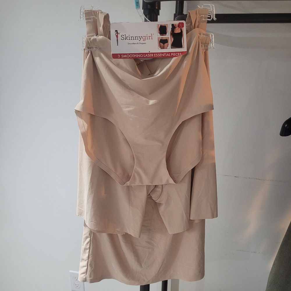 Skinnygirl Women's 3-Piece Laser Cut Smoothing Shapewear Set Large Cream NEW